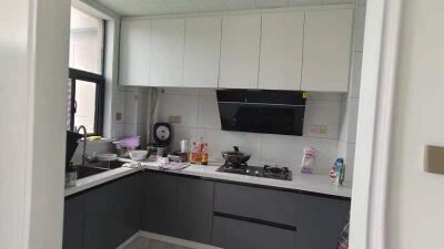 名门首府全新精装修的3室2厅2卫室拎包入住又降5万，50.8万